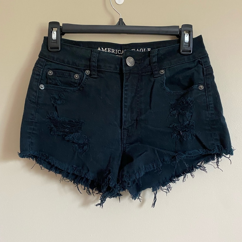 American Eagle High Rise Festival Shorts